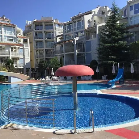 2-bedroom With Pool In Elit 2 Apartment